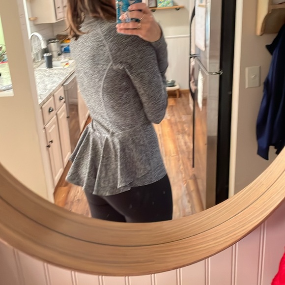 Beyond yoga bundle - Picture 5 of 6